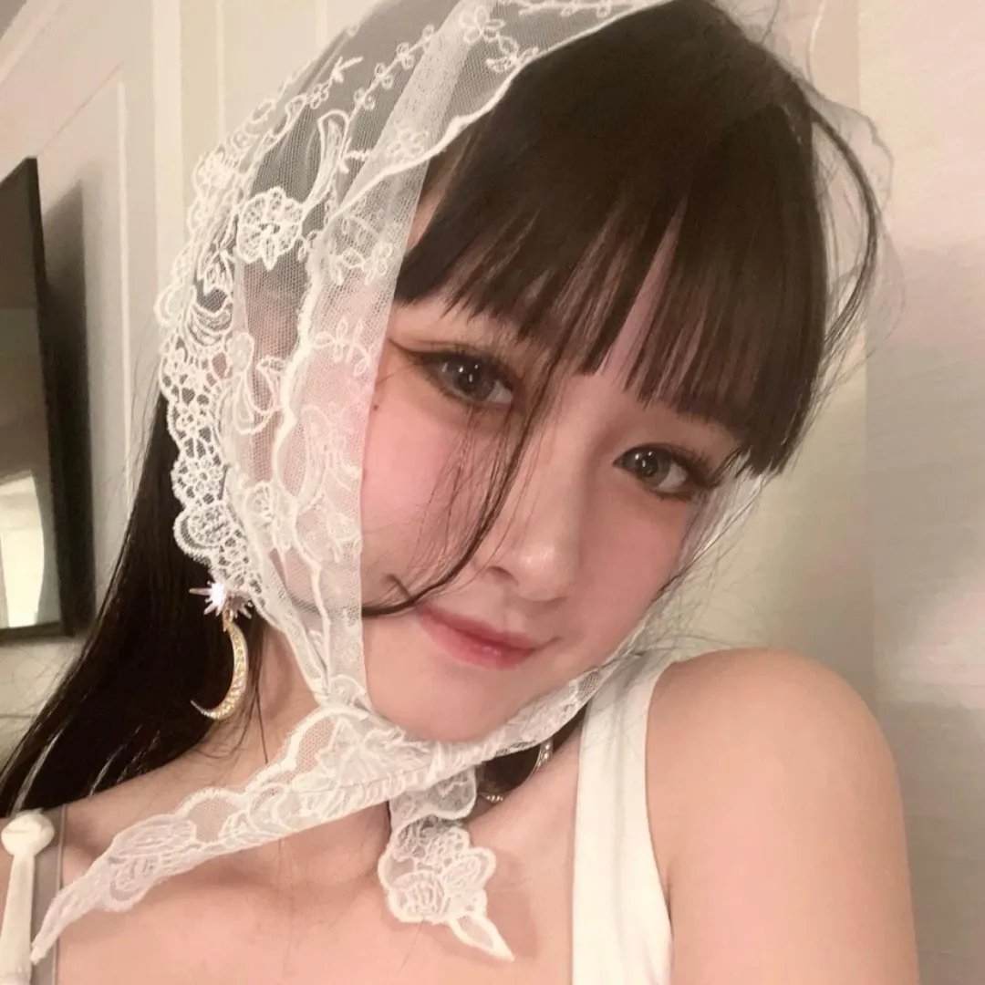 左撇子女人 海报
